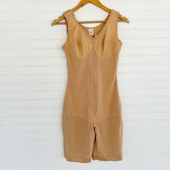 Women's Full Bodysuit Slimming Shaper Size Large - Picture 1 of 11